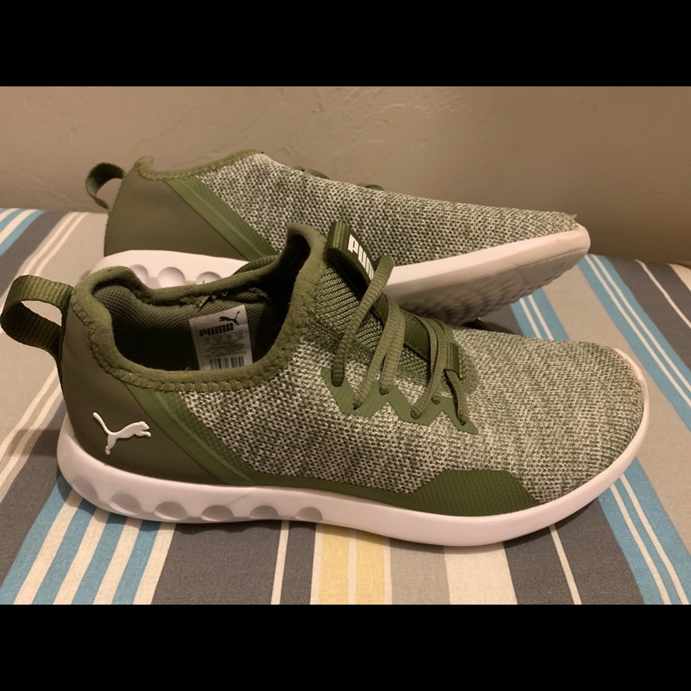 Women’s shoes